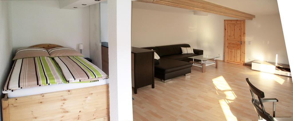 3 Seiten Ferienwohnung Jena Pokój zdjęcie