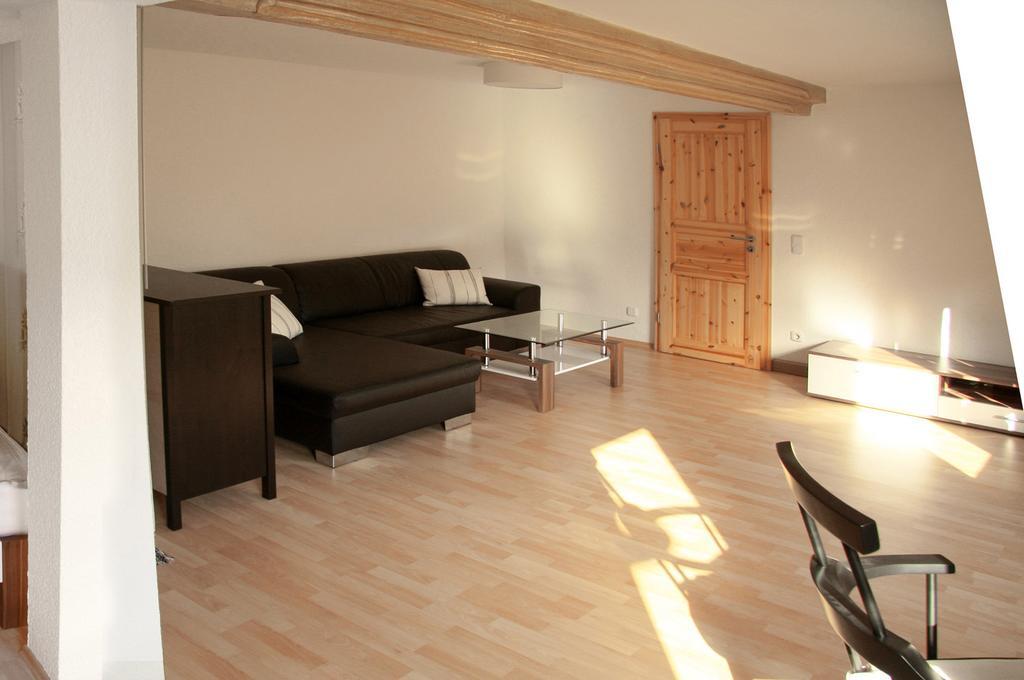 3 Seiten Ferienwohnung Jena Pokój zdjęcie