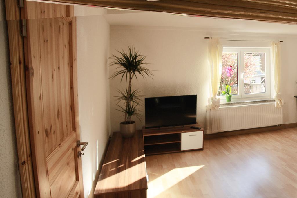 3 Seiten Ferienwohnung Jena Pokój zdjęcie