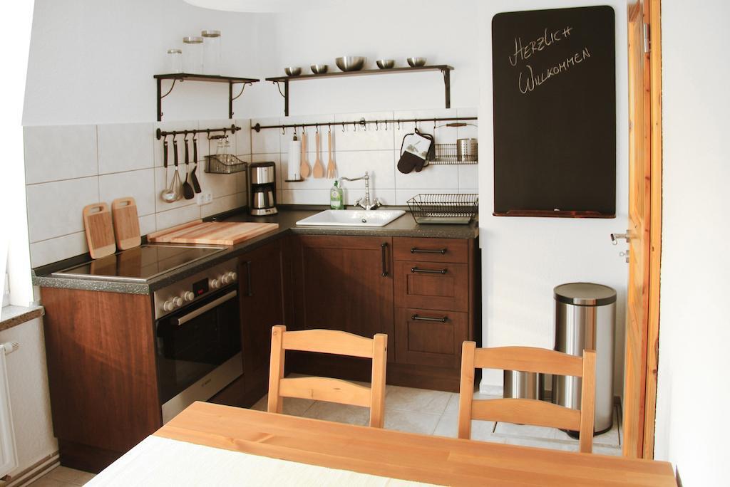 3 Seiten Ferienwohnung Jena Pokój zdjęcie